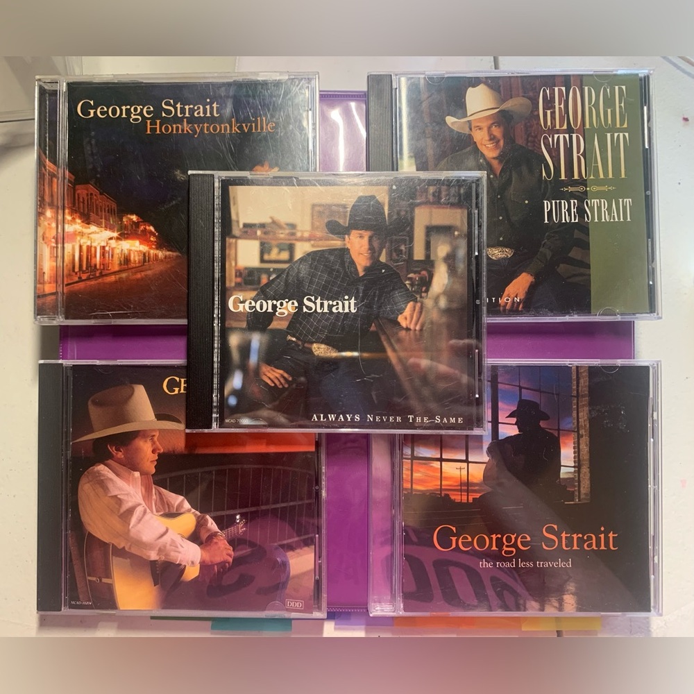 5 George Straight CD Bundle.      1580